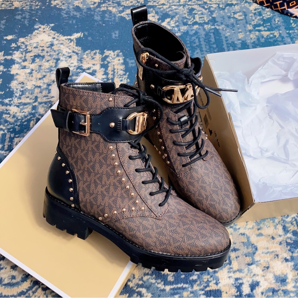 Michael Kors women lace up booties size 6.5 - Picture 2 of 10